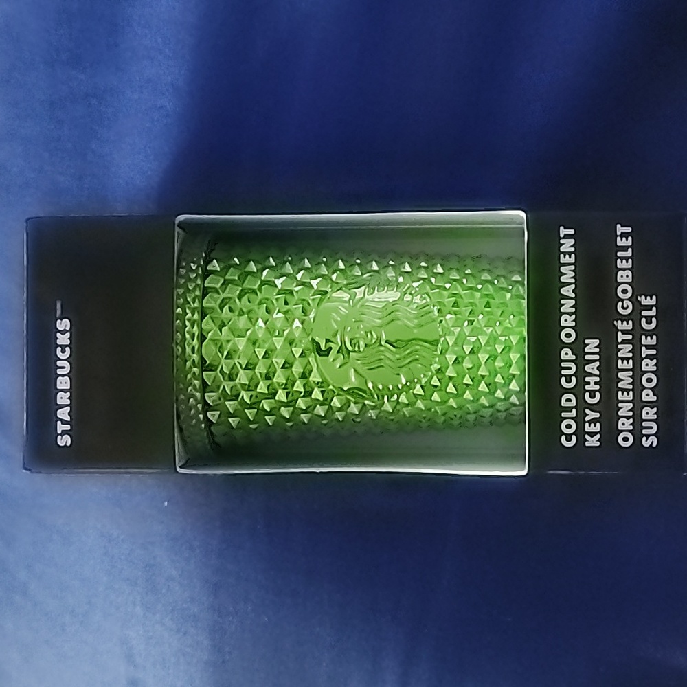 NWT 2023 Starbucks Holiday Bling Green Studded Cold Cup